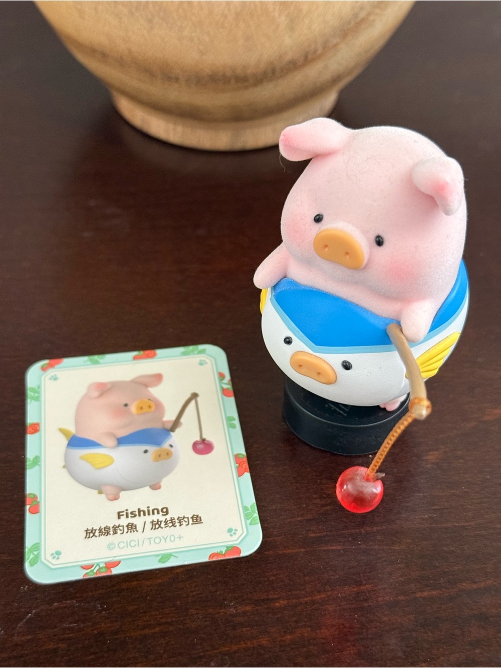 Caturday Lulu the Piggy- Fishing - Picture 3 of 7